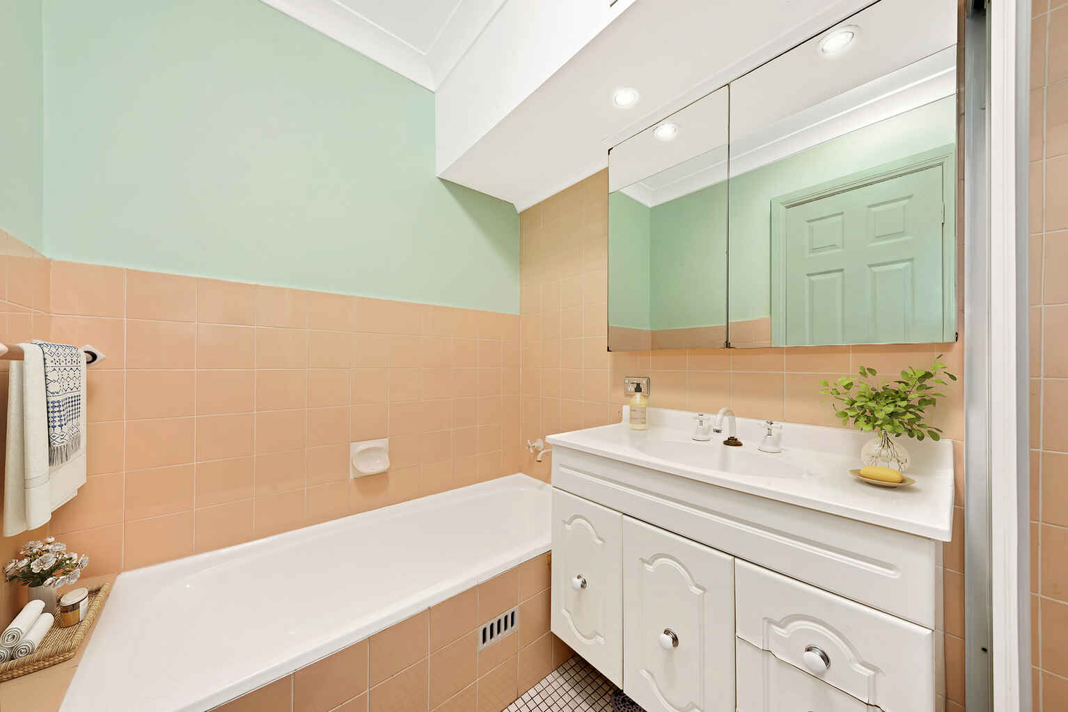 36/2-12 Crows Nest Road Waverton