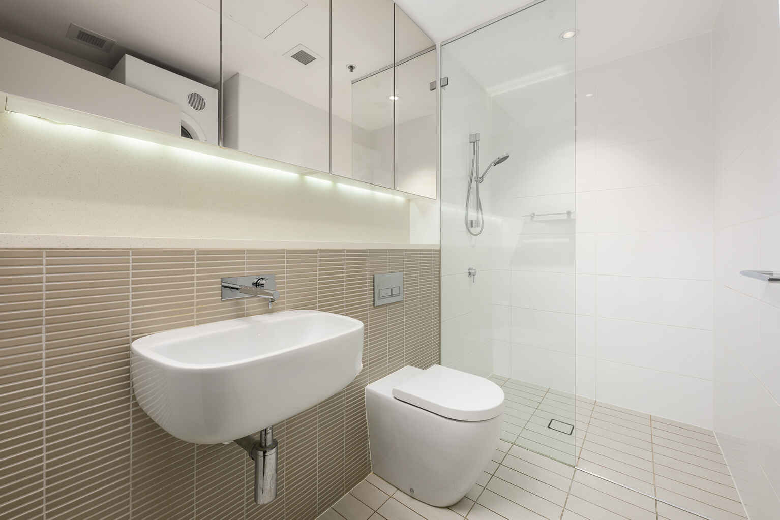 106/245 Pacific Highway North Sydney