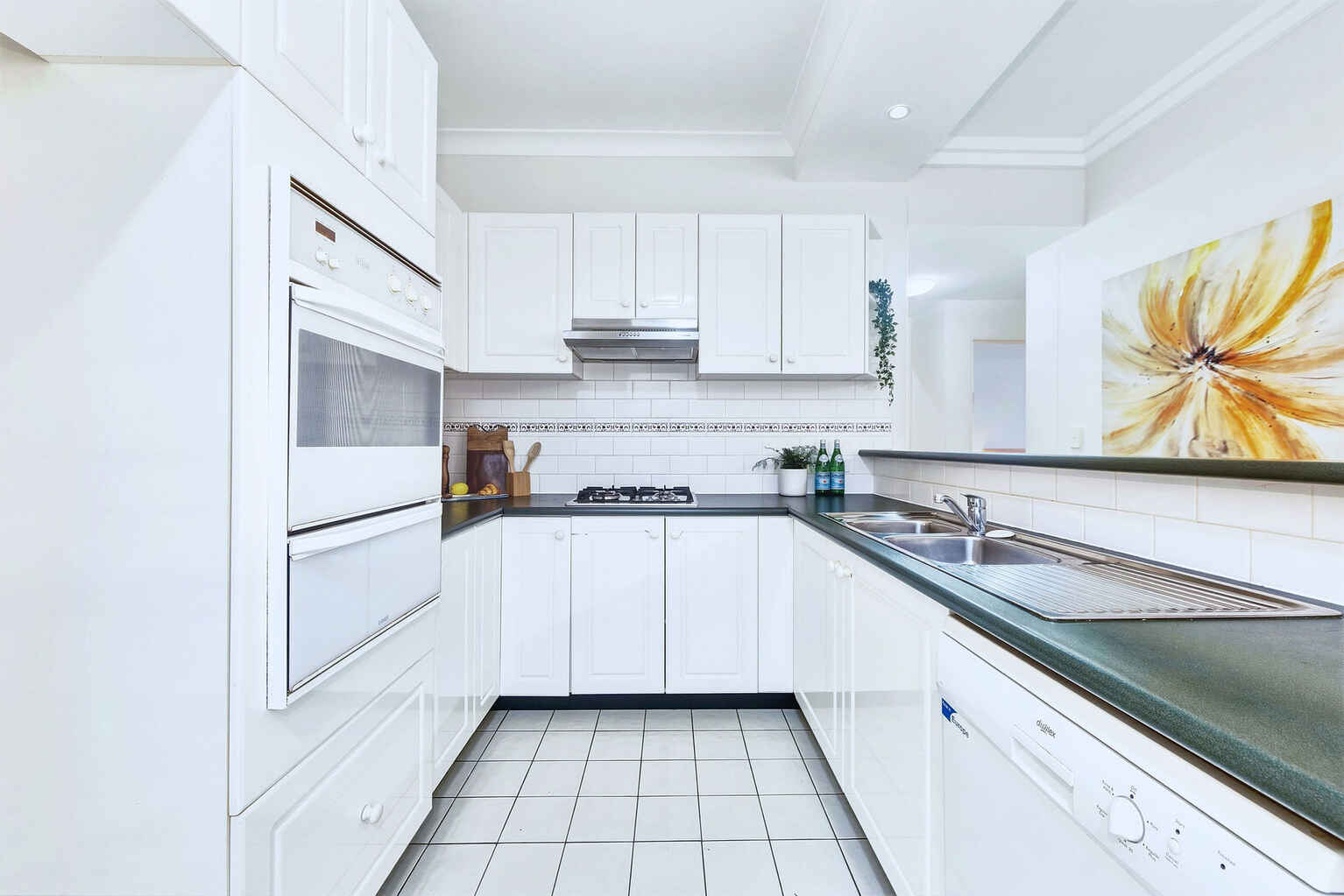 6/267 Miller Street North Sydney