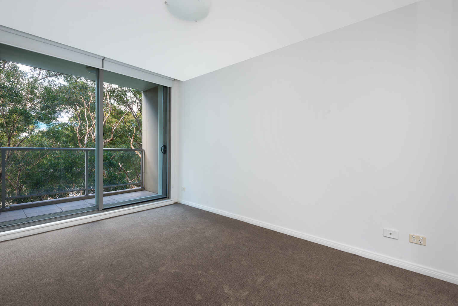 102/88 Berry Street North Sydney