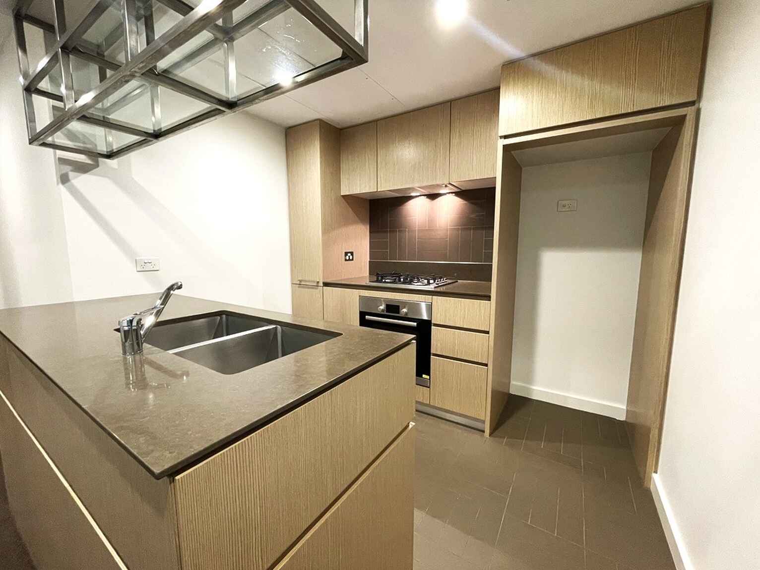306/138 Walker Street North Sydney