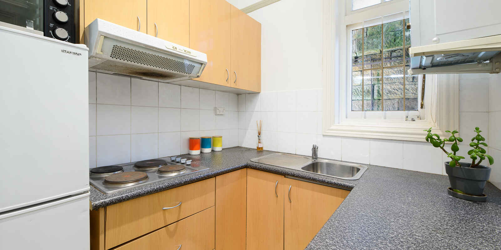 4/15 East Crescent Street McMahons Point