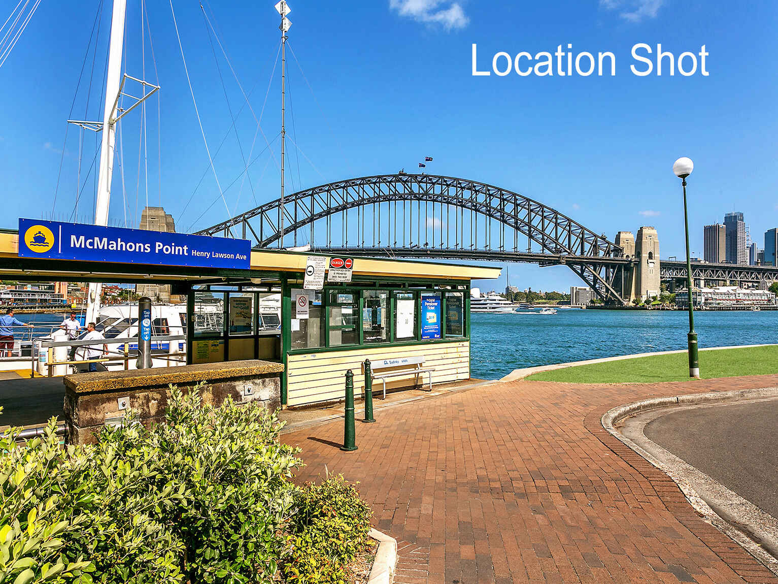 4/15 East Crescent Street McMahons Point