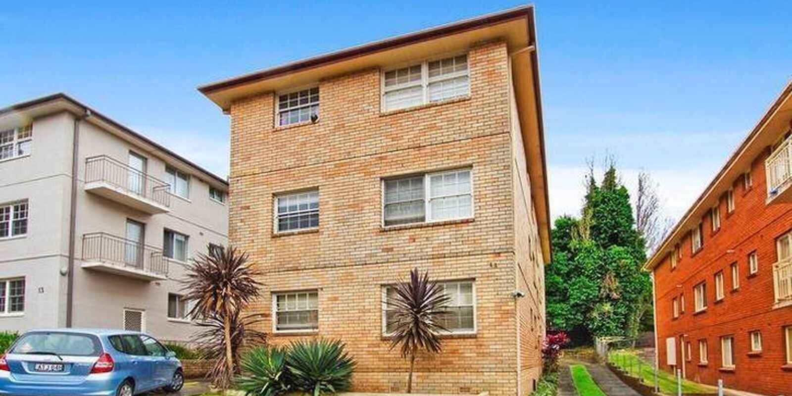 4/11 Edward Street Ryde