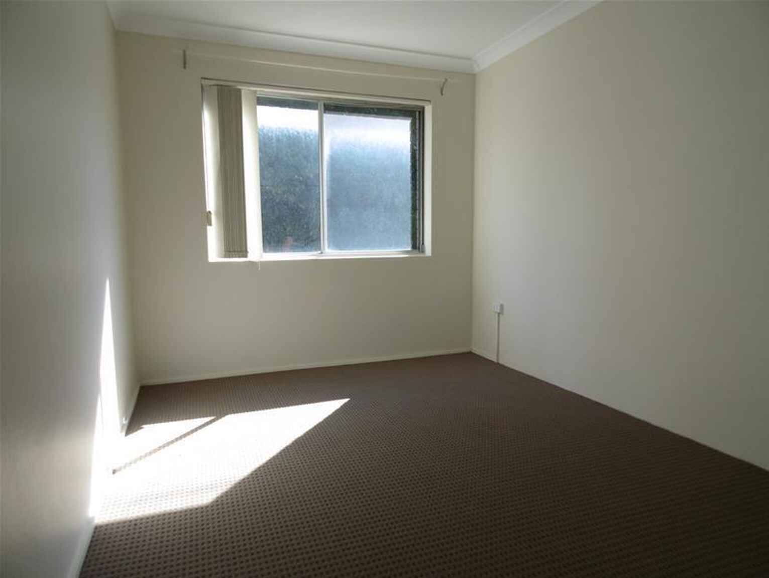 4/11 Edward Street Ryde