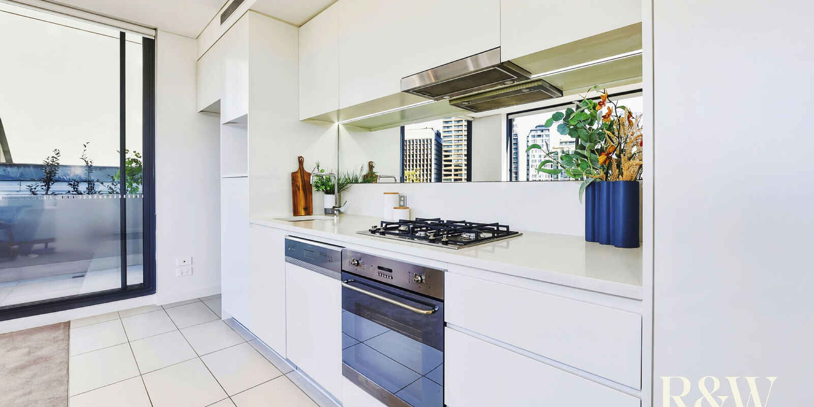 509/245 Pacific Highway North Sydney
