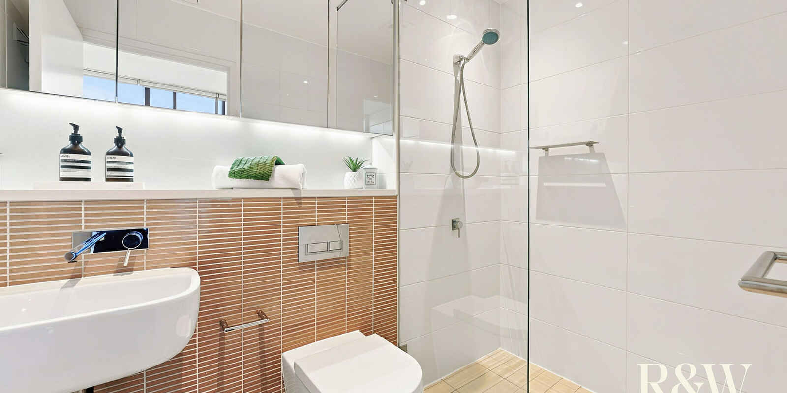 509/245 Pacific Highway North Sydney