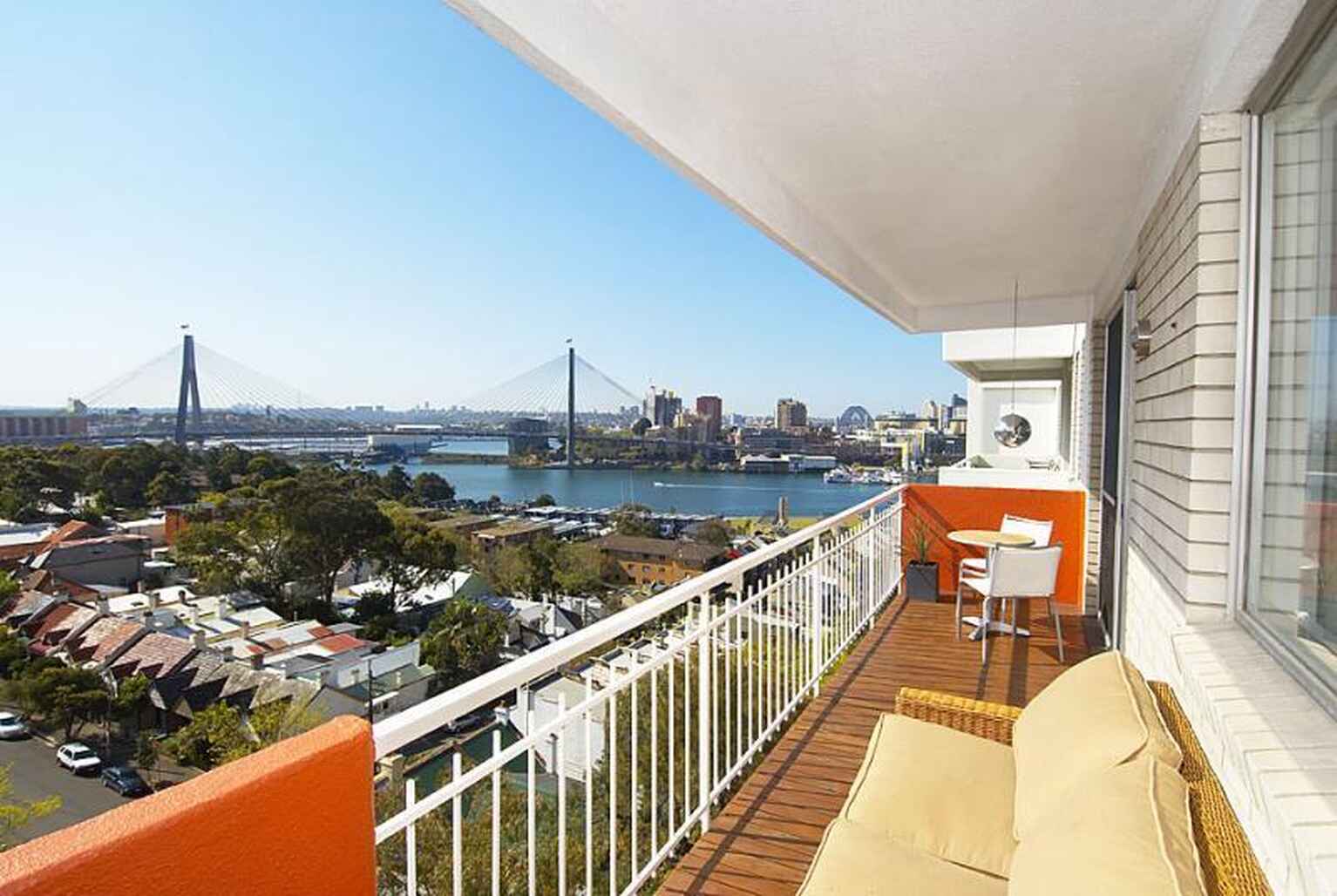 39/2A Forsyth  Glebe