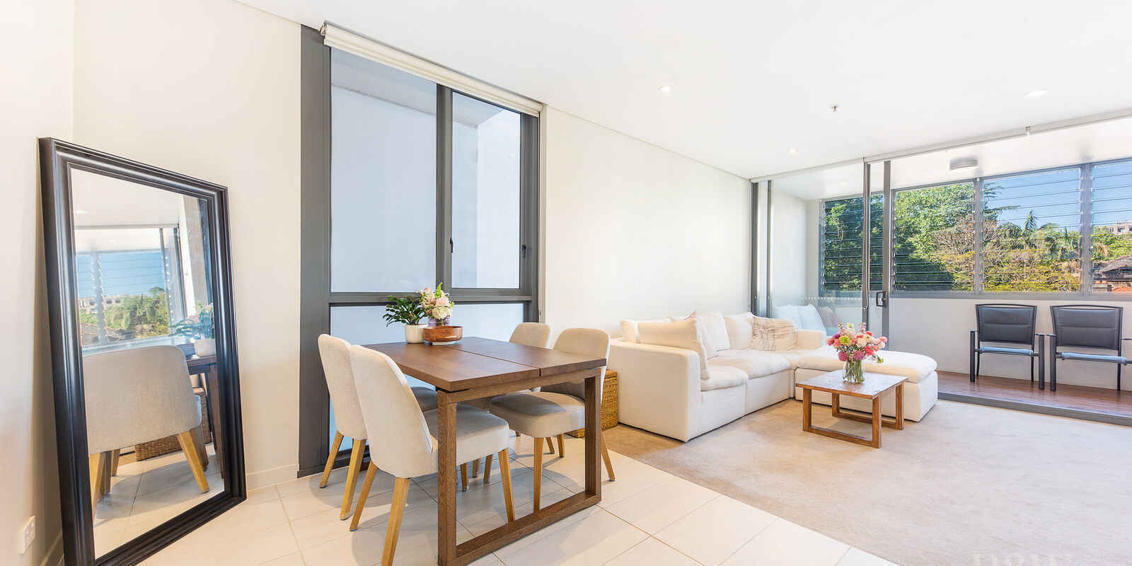 204/245 Pacific Highway North Sydney