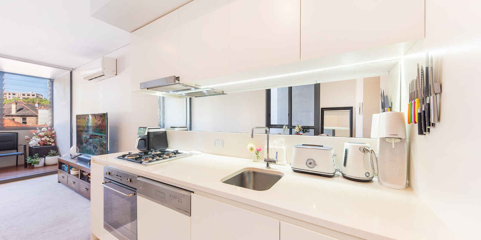 204/245 Pacific Highway North Sydney