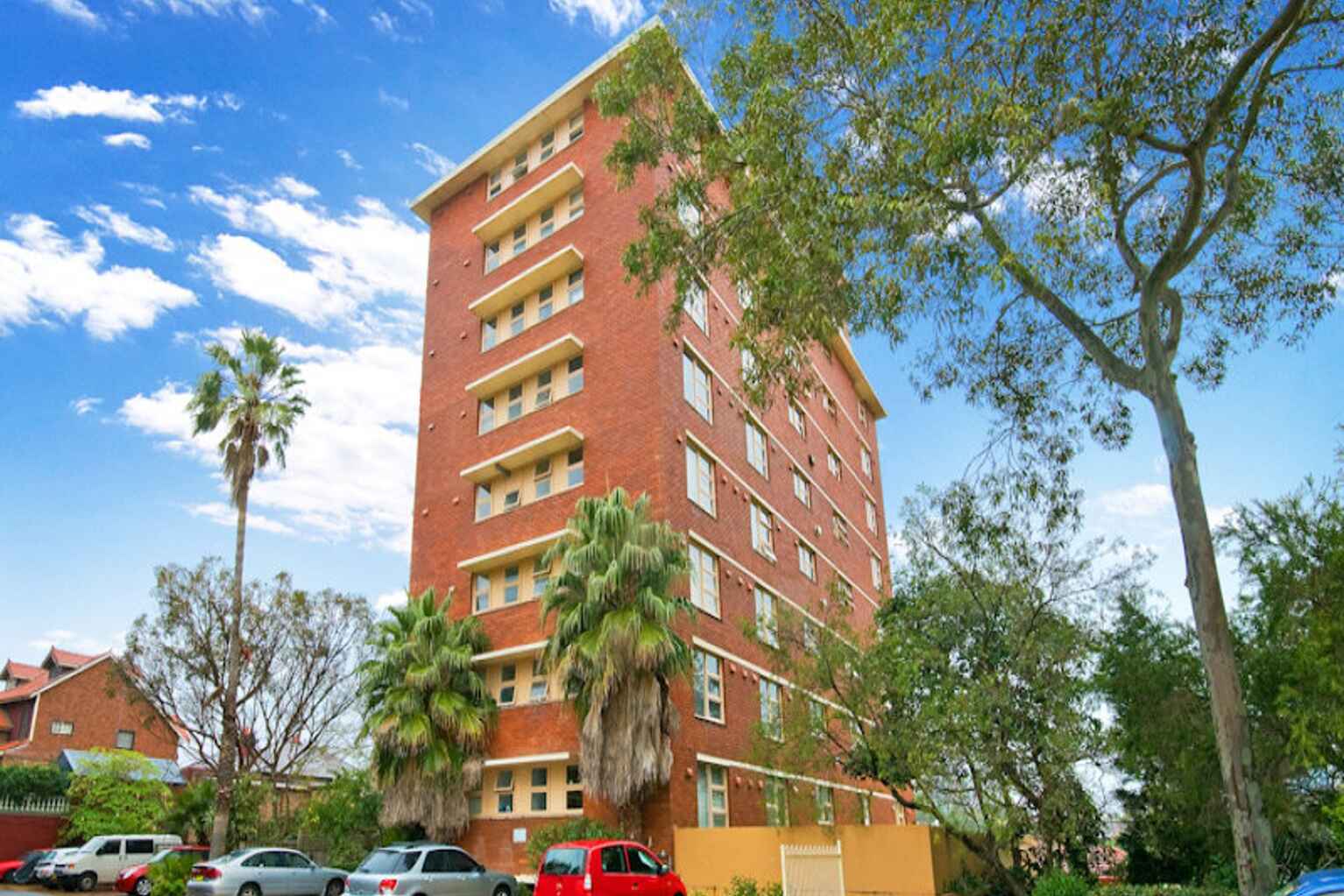 33/106 High Street North Sydney